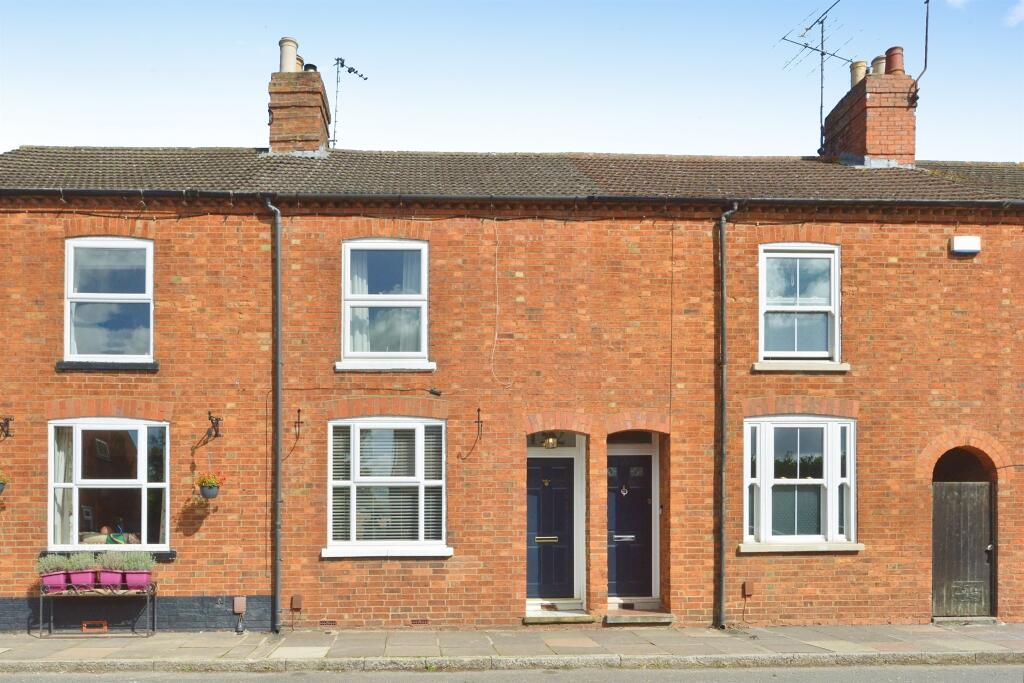 Main image of property: High Street, Stony Stratford, Milton Keynes