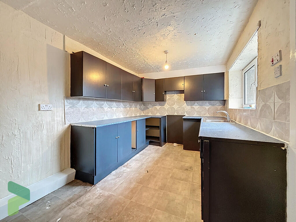 Blackburn Road, Darwen photo 5