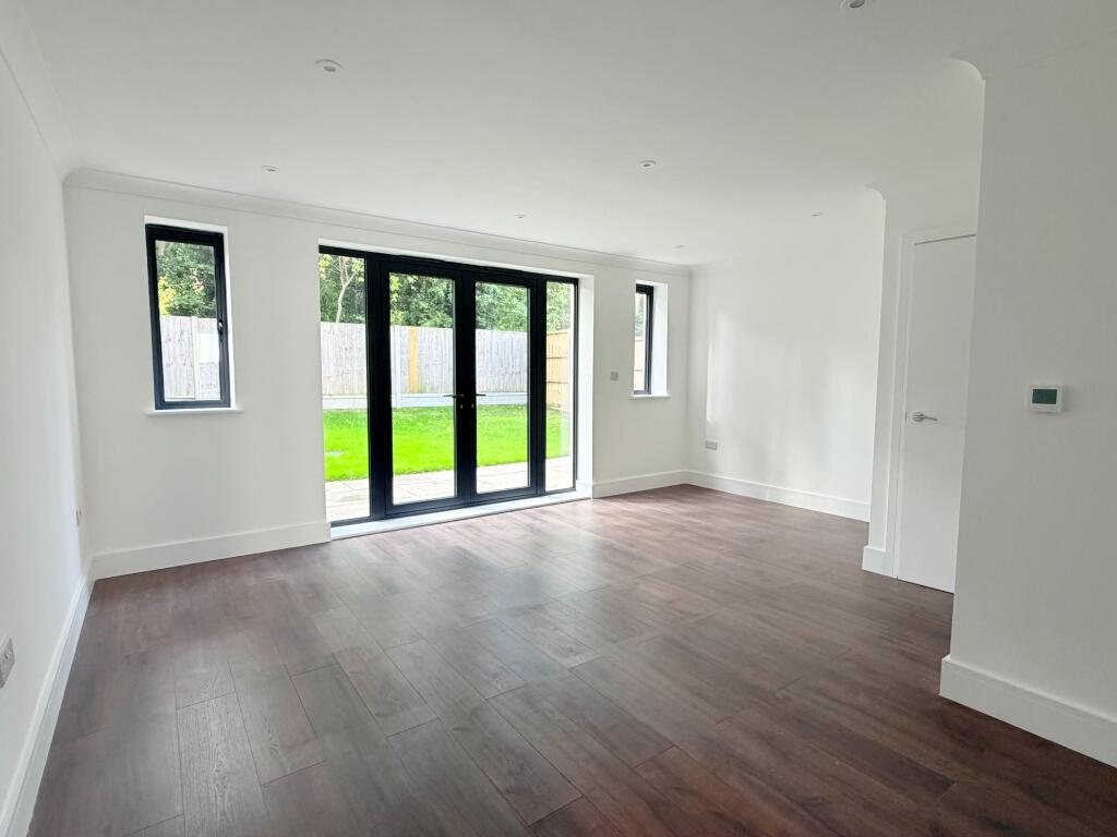 Plot 9 Cavalier Close, Winchester photo 2