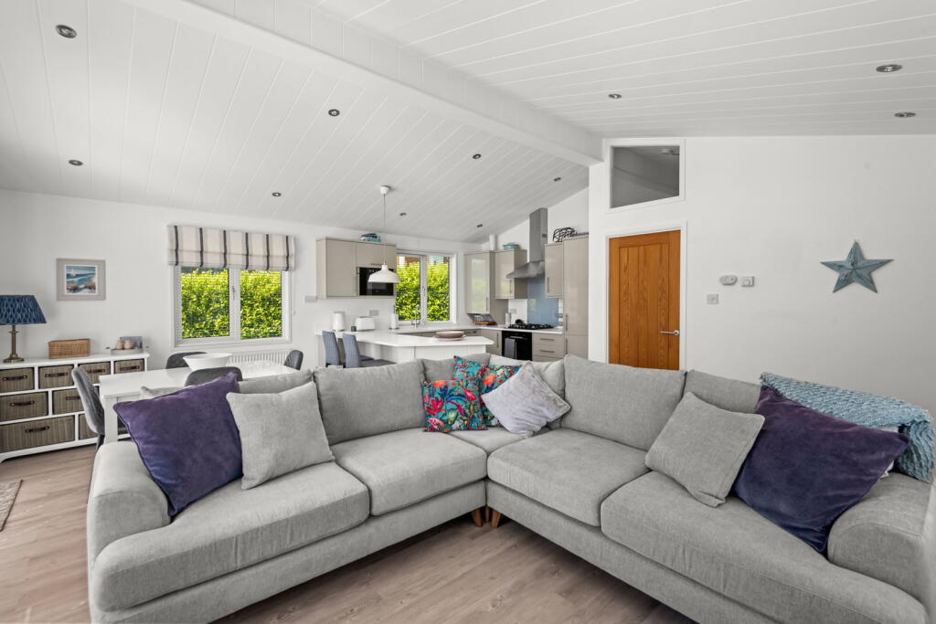 House in Plymouth - View 3