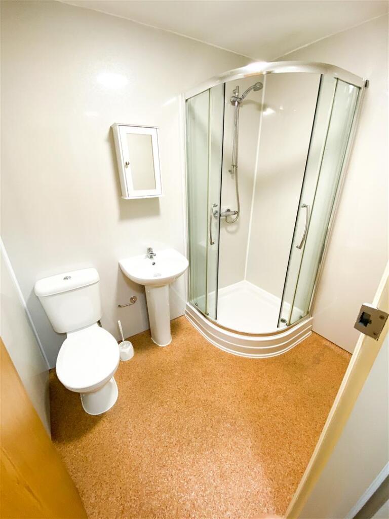 House in Portsmouth - View 5