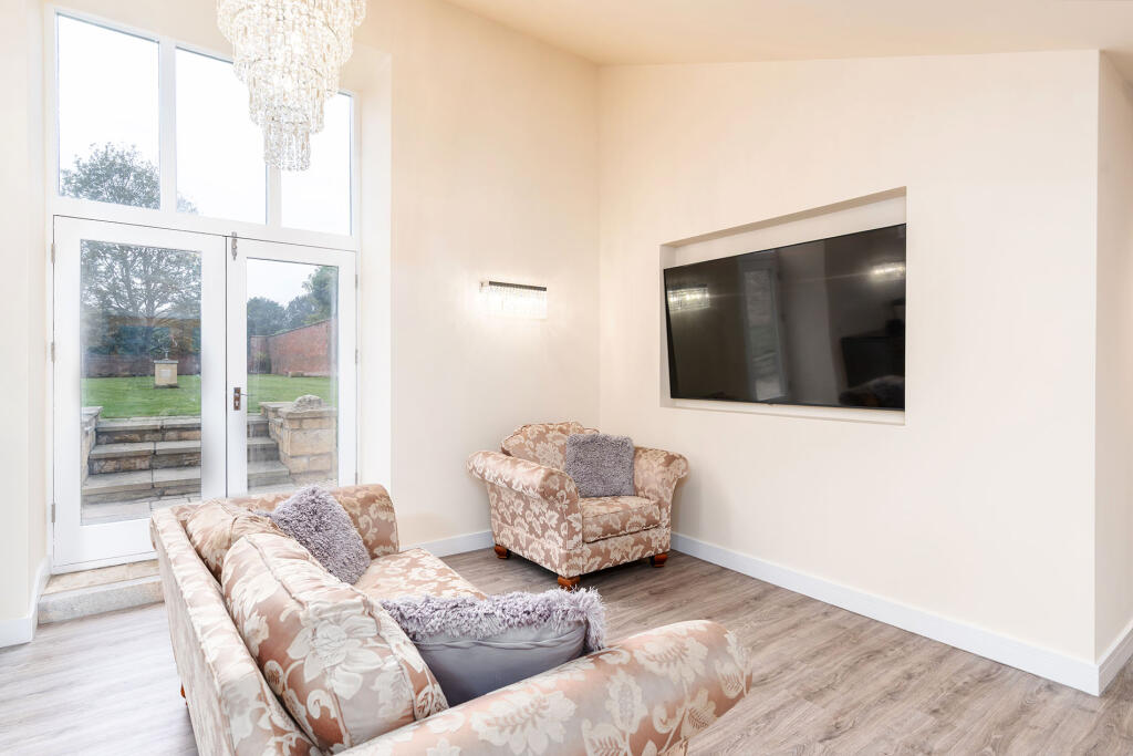 Summer Meadows, Hickleton Road, Hickleton, Doncaster, South Yorkshire, DN5 7AZ photo 4