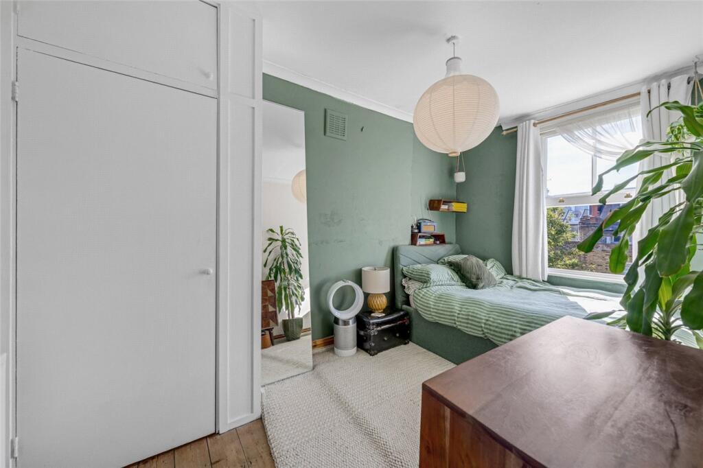 Apartment in London - View 4