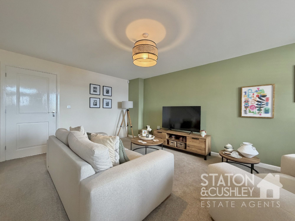 House in Mansfield, Forest Town - View 4
