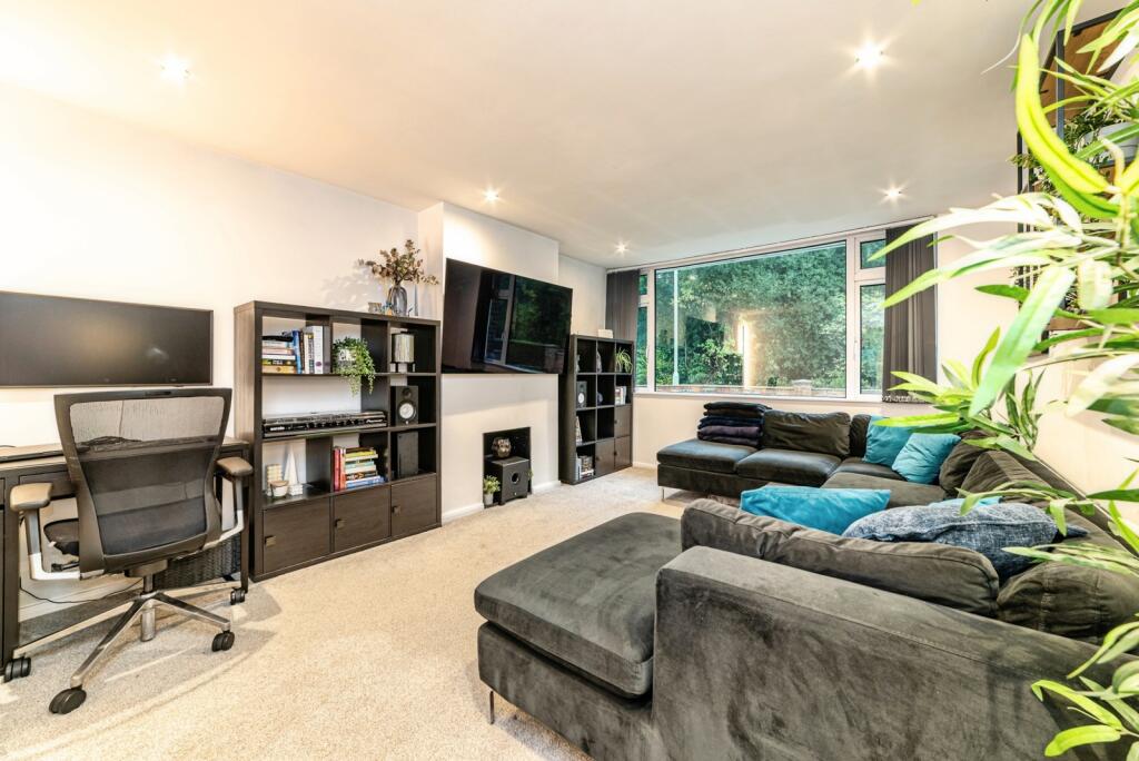 New Road, Tadley, Hampshire, RG26 photo 3