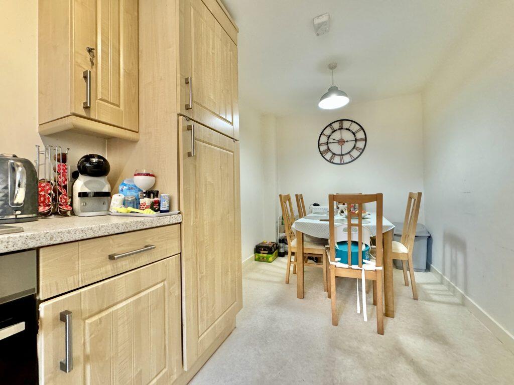 House in Yeovil, Somerset - View 5