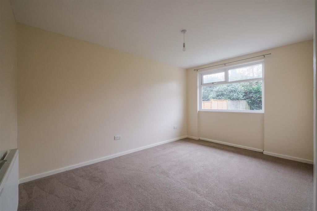 Rydings Drive, Brighouse photo 4
