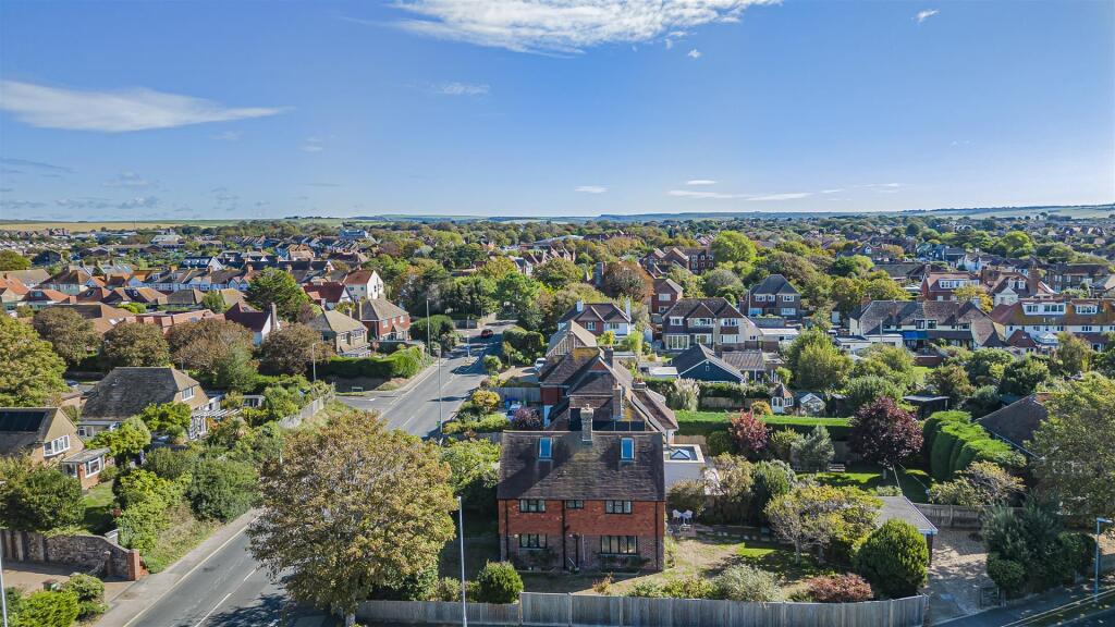 Sutton Road, Seaford photo 4