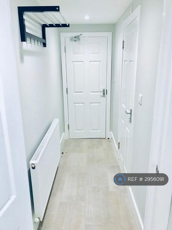 Main image of property: Southampton St, Reading, RG1