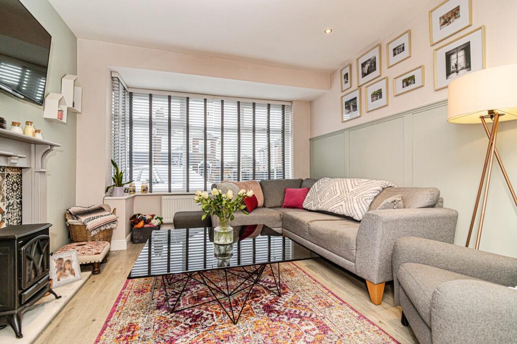 House in Salford, Greater Manchester - View 3