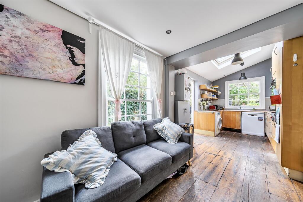House in London - More