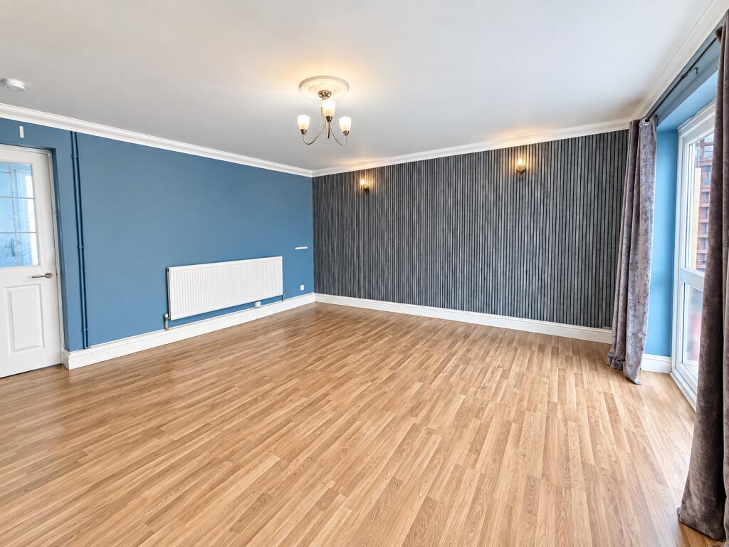 House in Southend-on-Sea - View 5