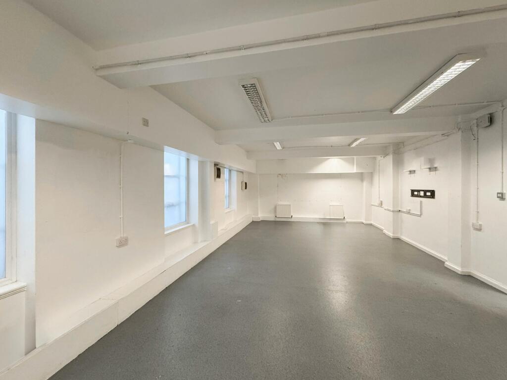 Image 27.jpg