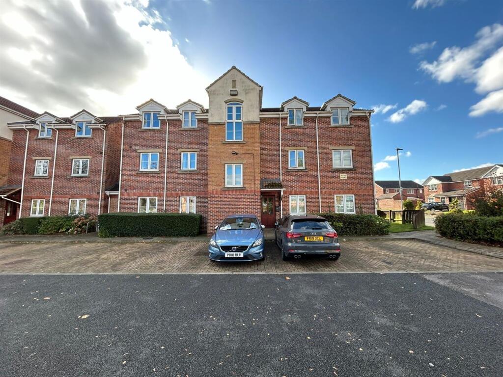 Apartment in York - More