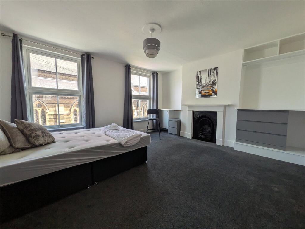 Main image of property: Broadway, Sheerness, Kent, ME12