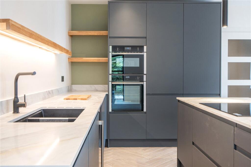 House in London - View 4