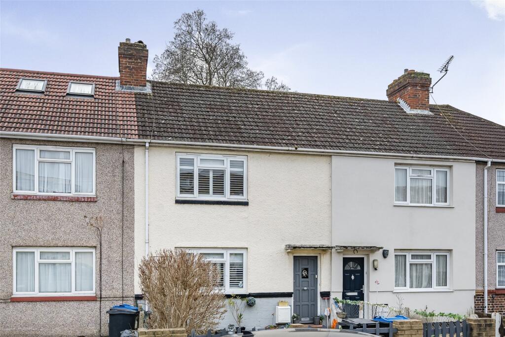 Main image of property: New Close, London, SW19