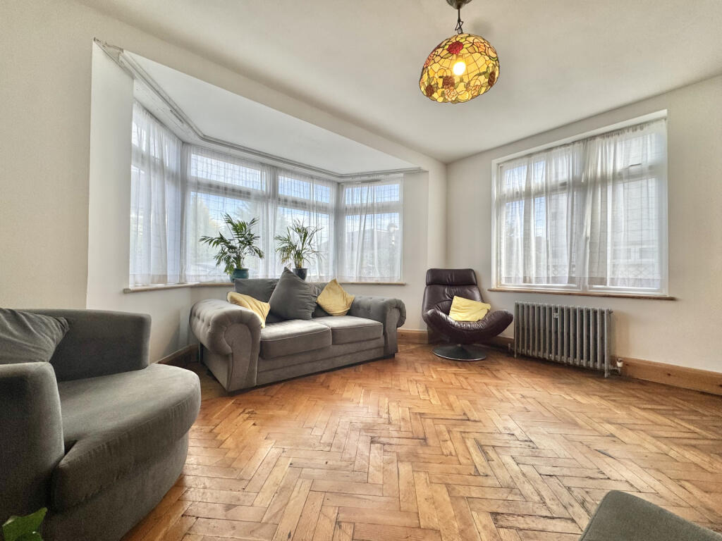 House in London - View 5