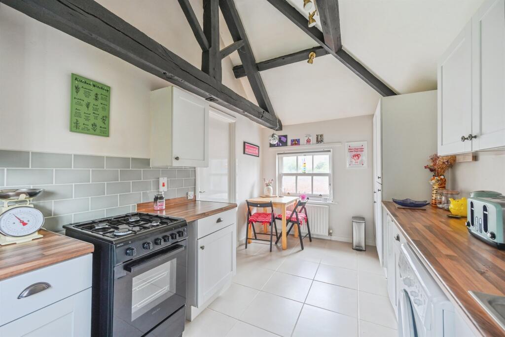 Hawthorn Mews, Uttoxeter photo 2