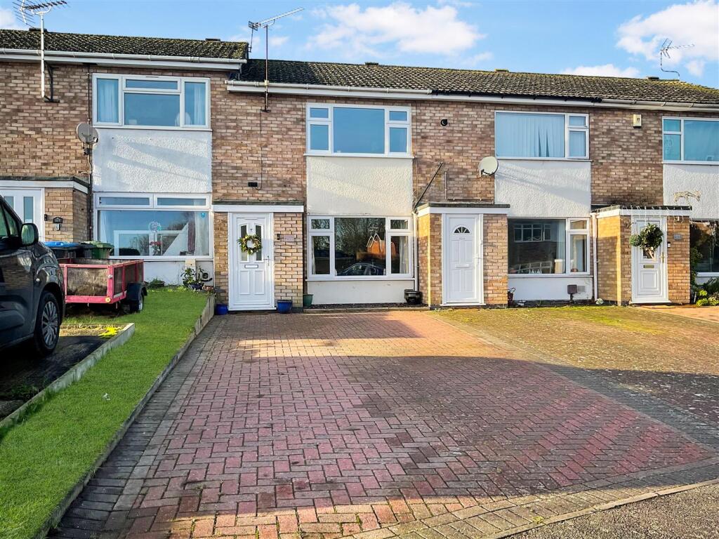 Main image of property: Warwick Road, Broughton Astley.