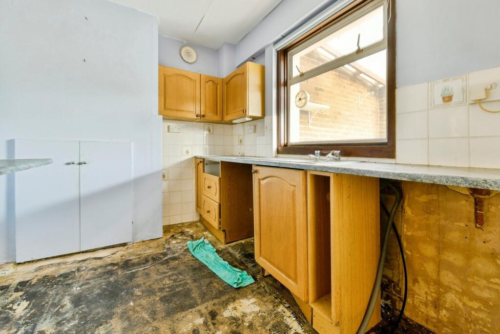 Additional image 7 of Becket Gardens, Welwyn, Hertfordshire, AL6