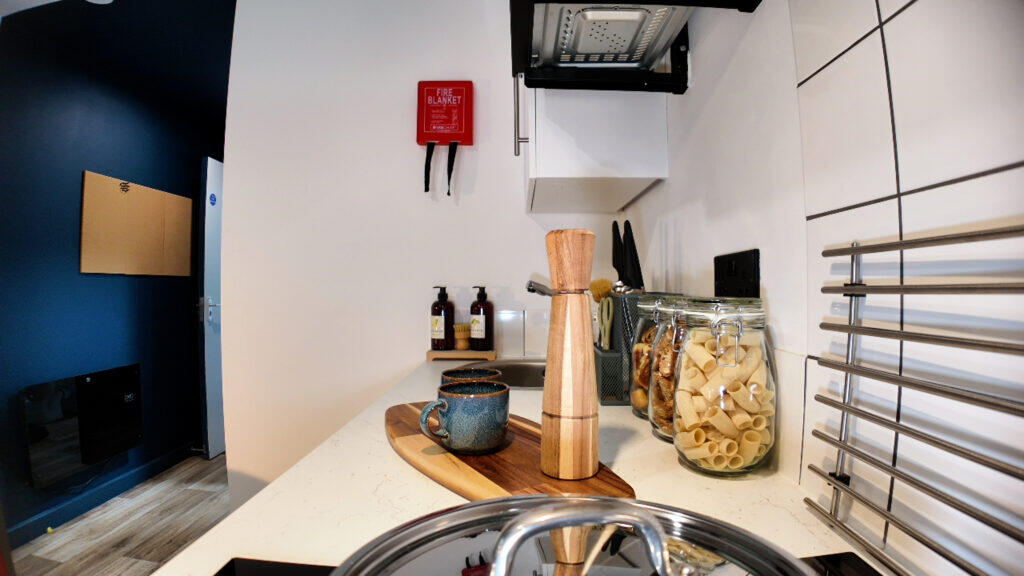 Studio flat for rent