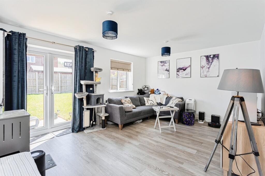 Nightingale Way, Sayers Common, Hassocks - View 4
