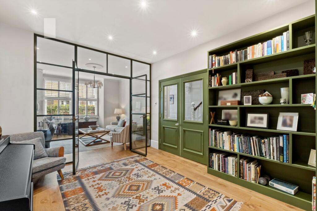 House in London - More