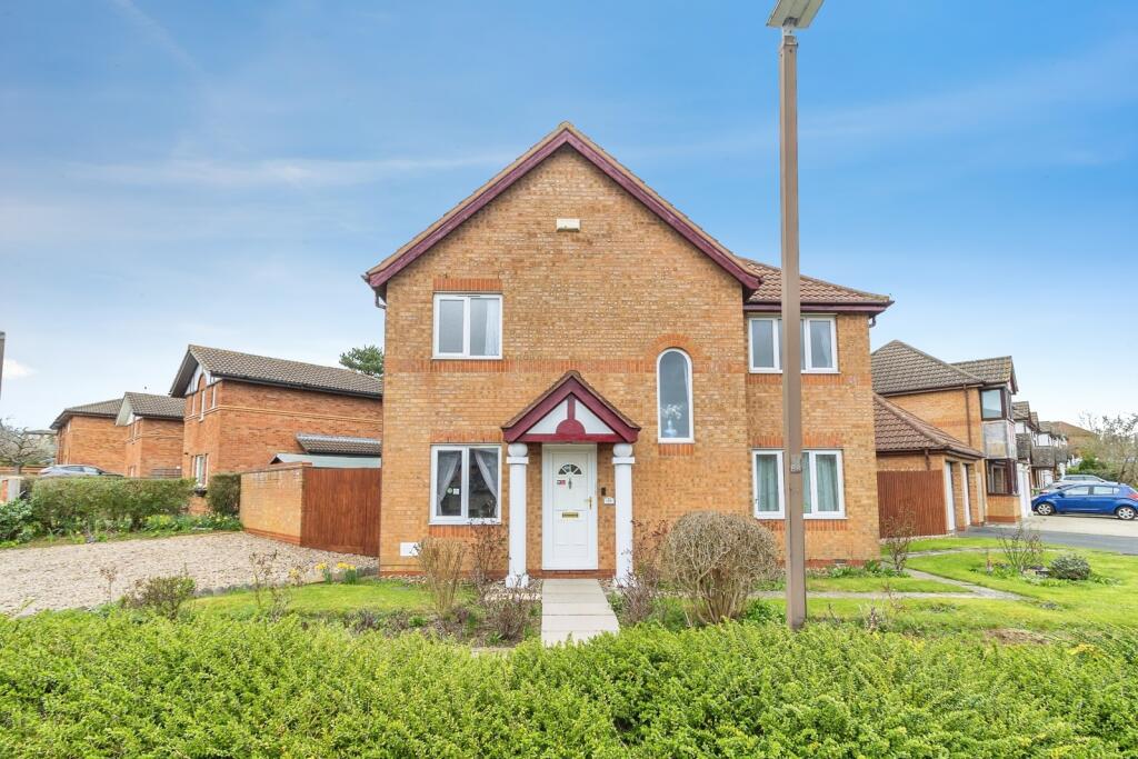 Main image of property: Streatham Place, Bradwell Common, Milton Keynes, Buckinghamshire, MK13