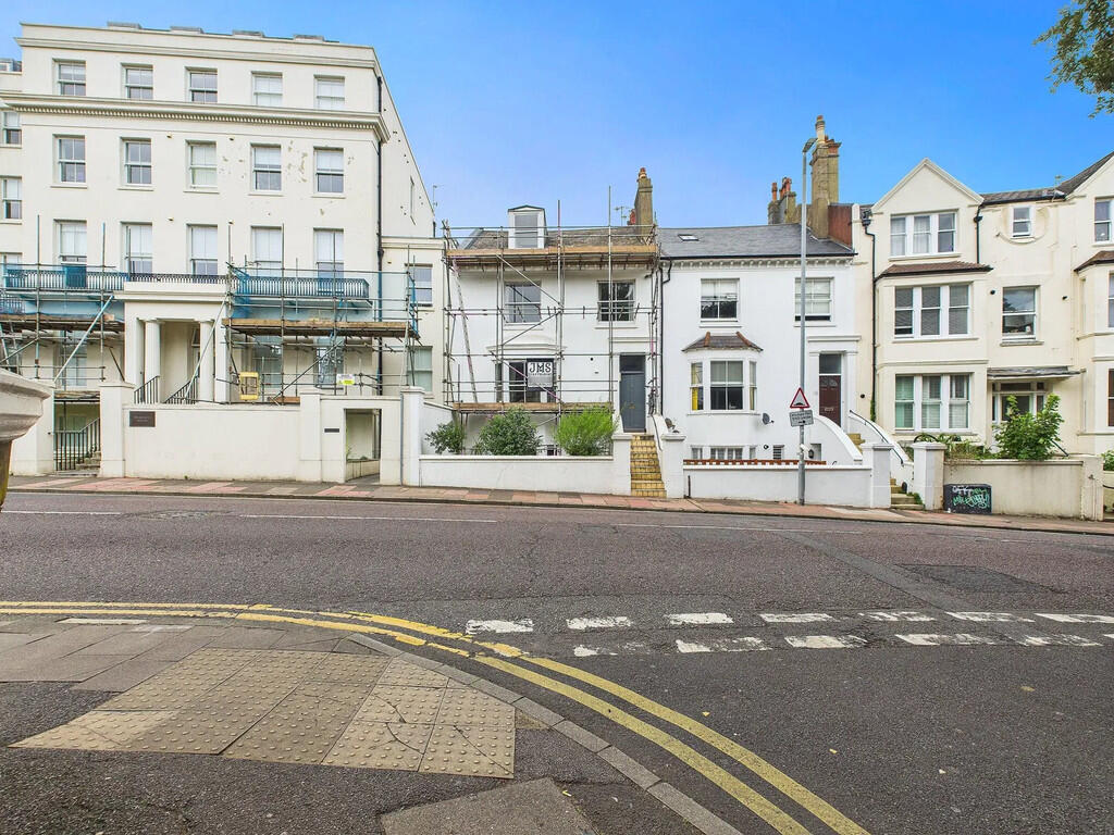 Main image of property: Buckingham Place, Brighton, BN1 3PQ