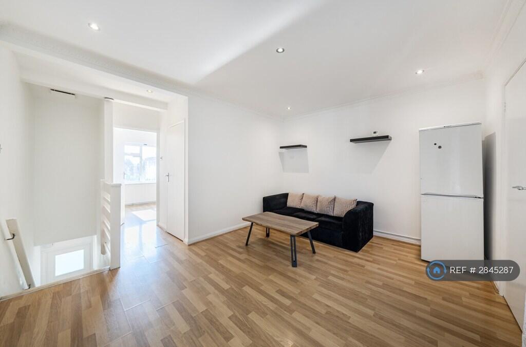 Main image of property: Grosvenor Road, Watford, WD17