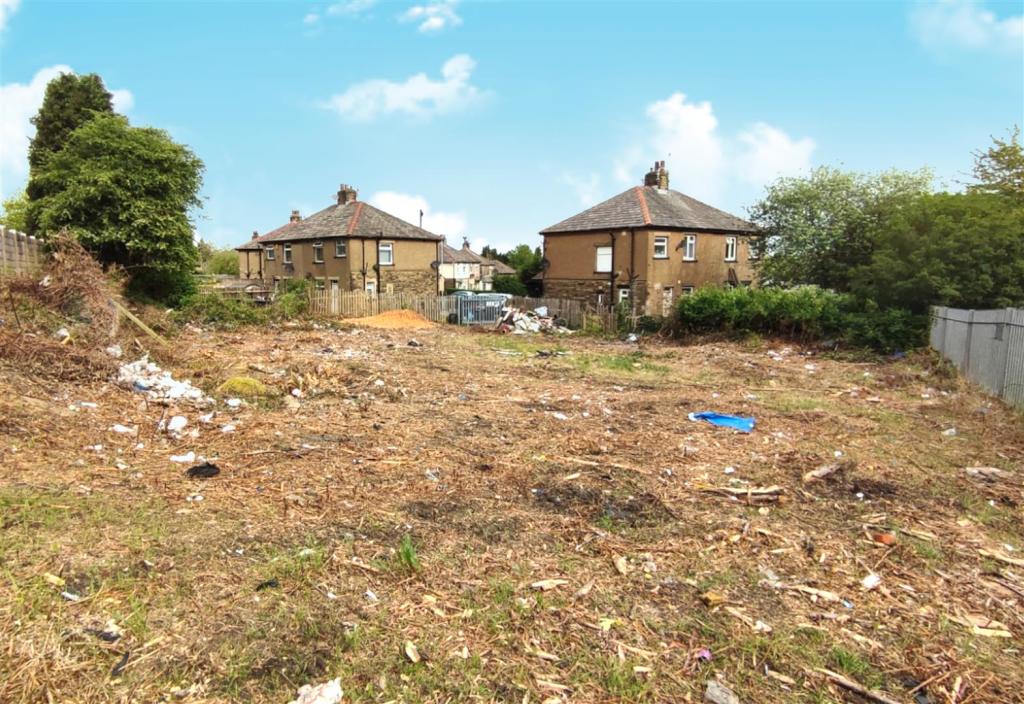 Elwyn Road, Bradford, BD5 7HN