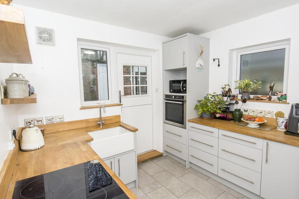 Park Drive, Market Harborough photo 2
