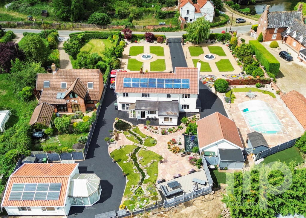 House in South Norfolk, Wramplingham - View 2