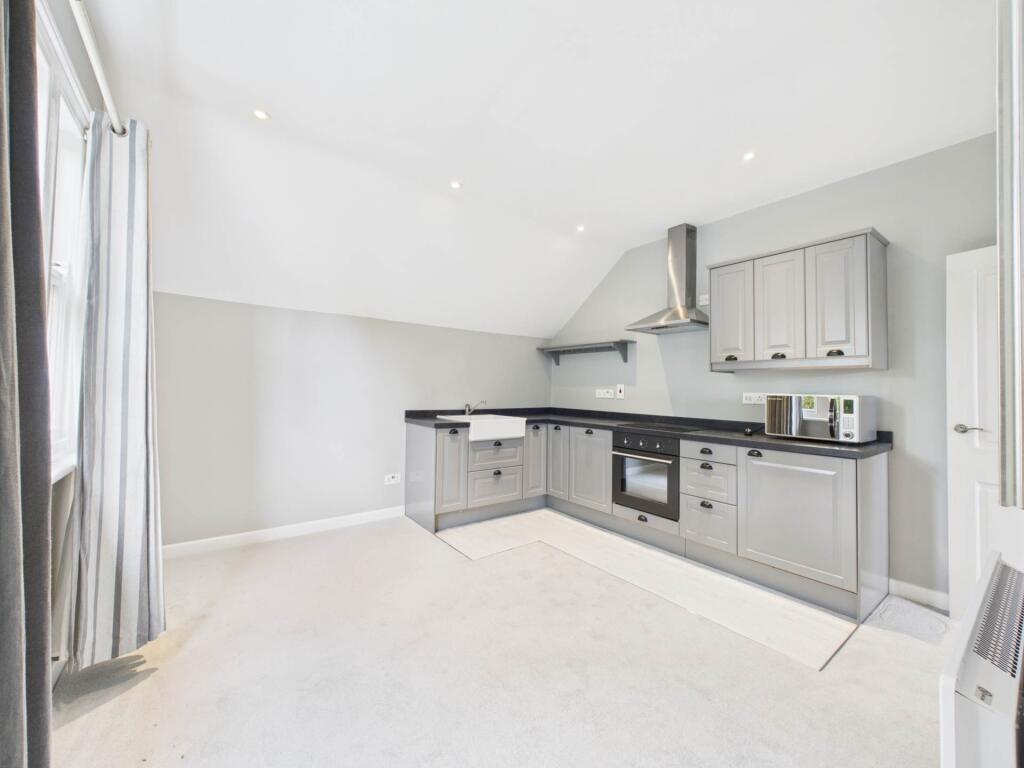 Main image of property: High Street, Haddenham