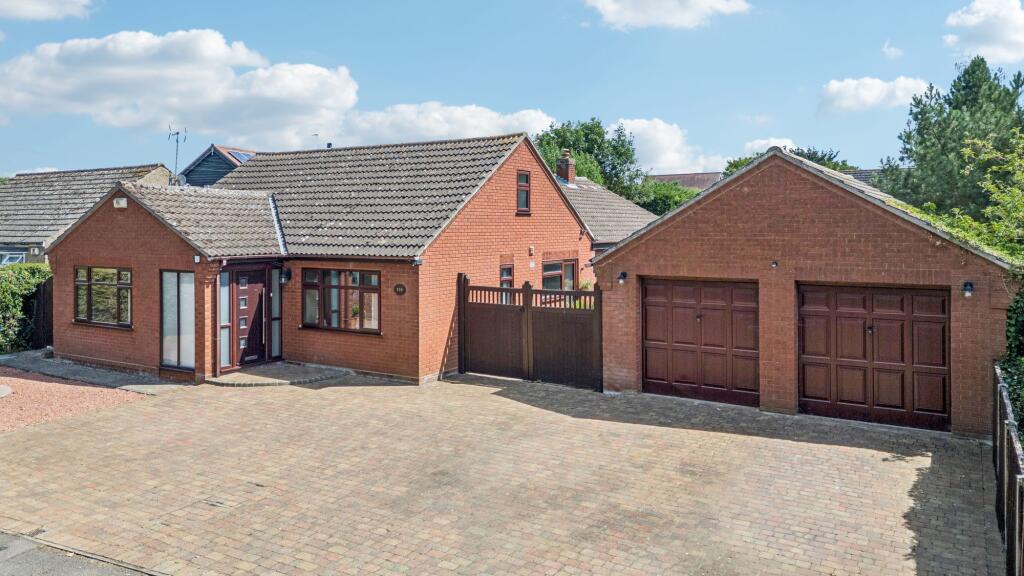 Main image of property: Silver End Road, Haynes, MK45