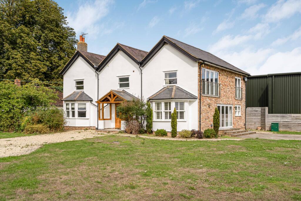 Main image of property: Haresfoot Park, Berkhamsted, HP4