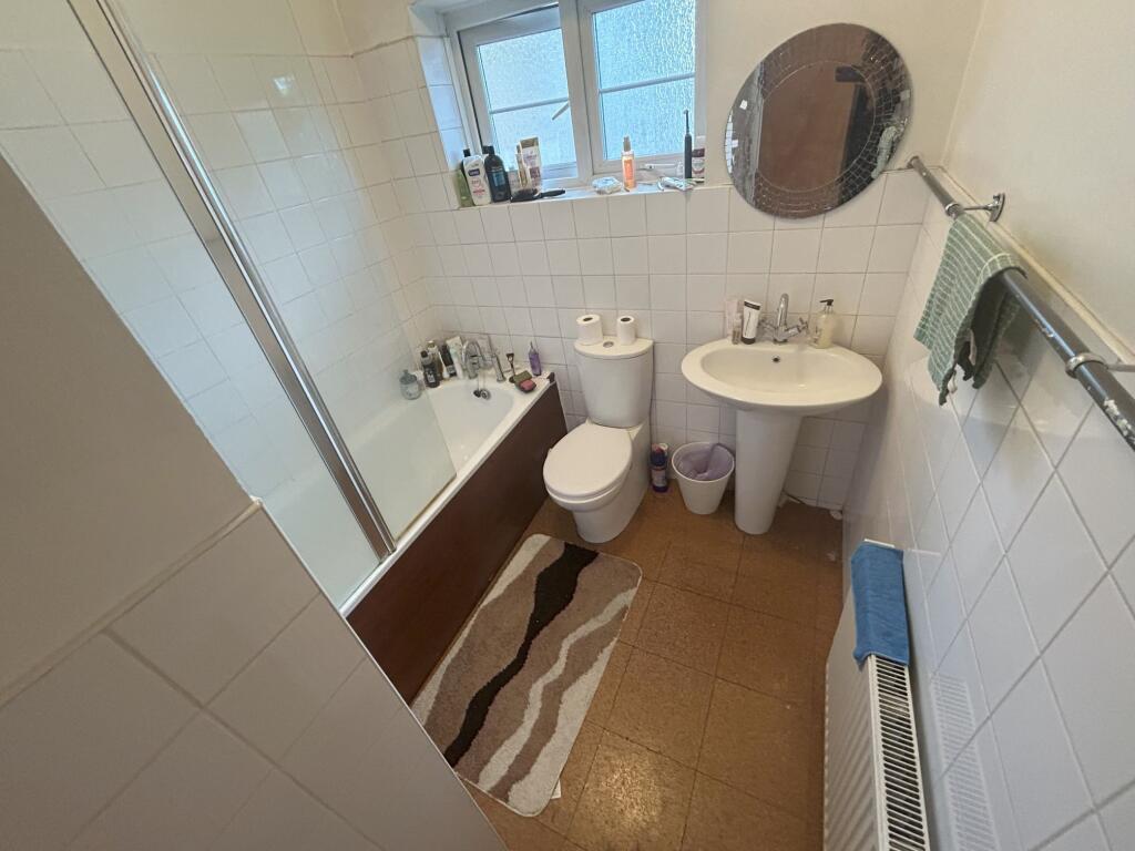 Apartment in London - View 2