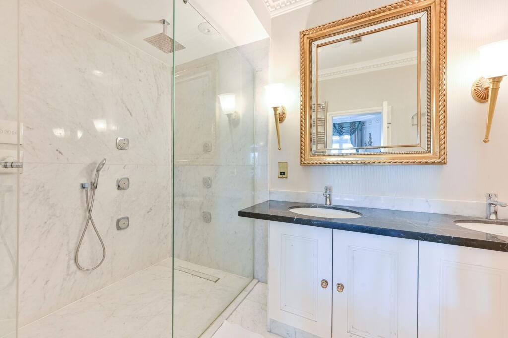 4 bedroom flat for rent