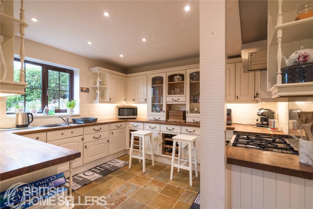 House in Rother, Battle - View 5