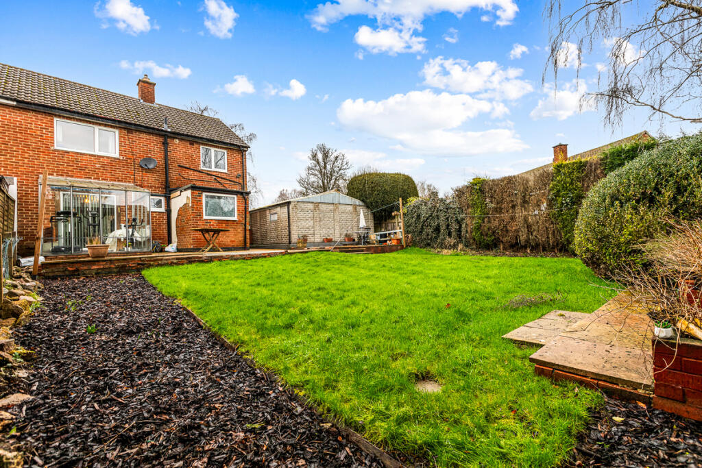 Church Drive, Markfield, LE67 photo 4