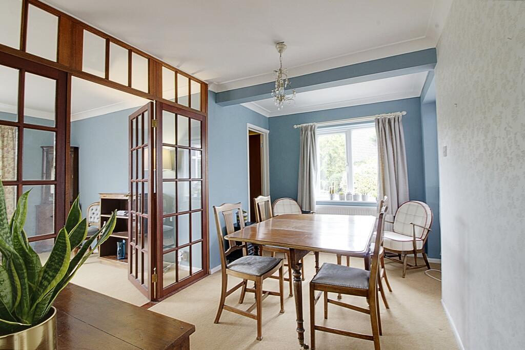 Seargeants Close, Newborough, PE6 photo 3