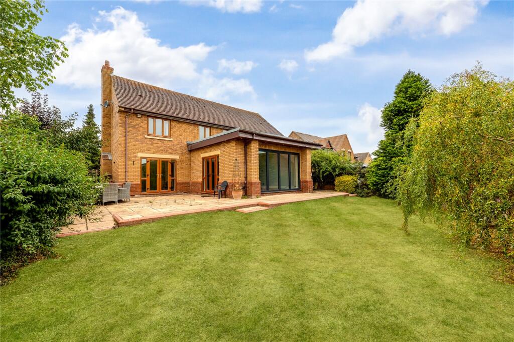 House in Bromham, Bedford - View 4