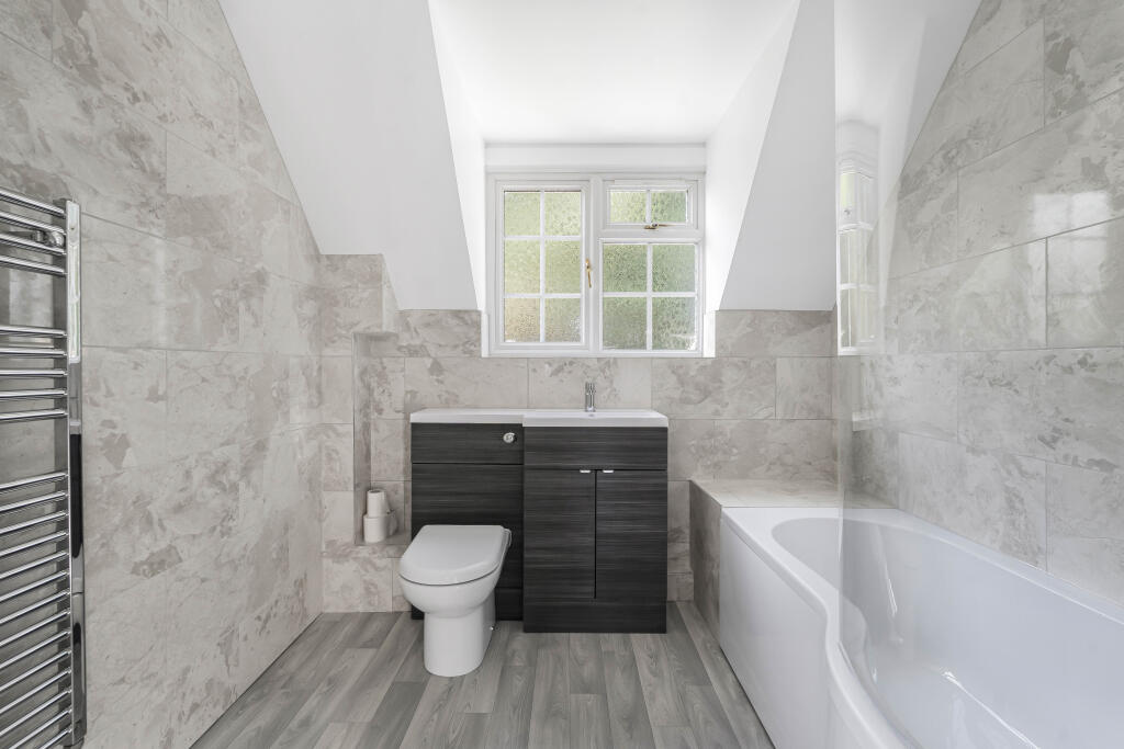 Additional image 10 of Junction Cottages, Blakemere Road, Welwyn Garden City, AL8