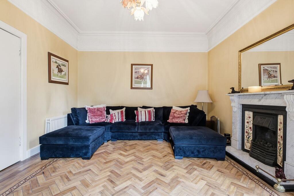 House in Paisley - View 4