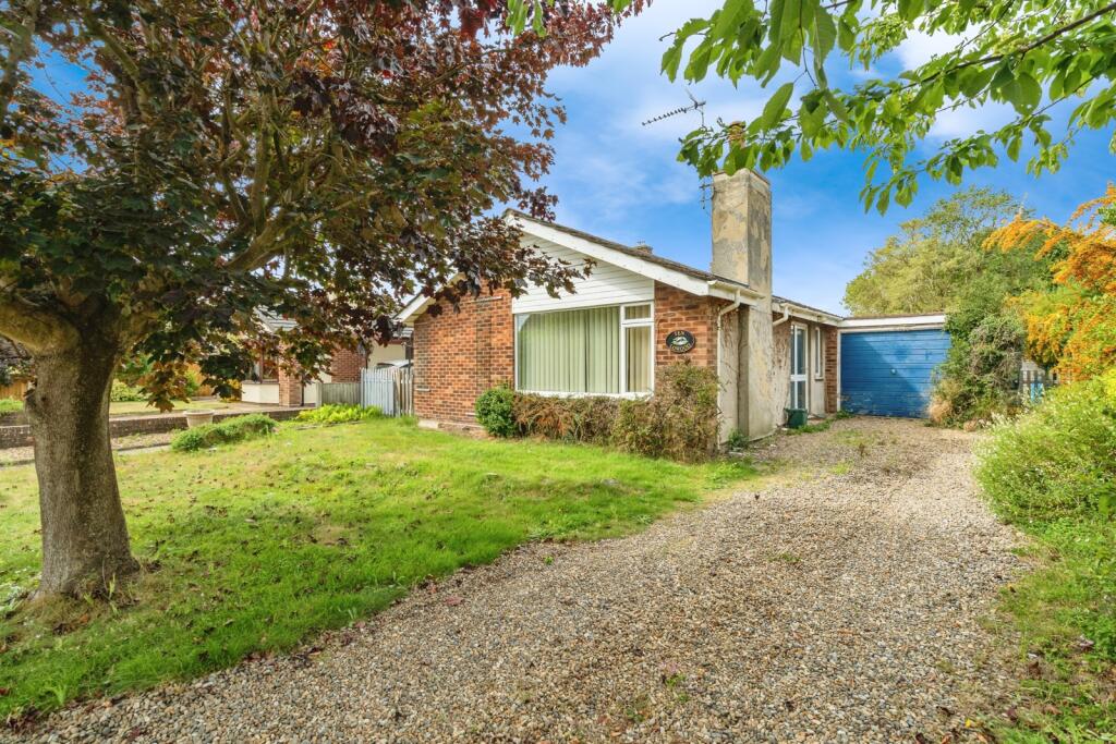 Main image of property: Taverham Road, Felthorpe, Norwich, Norfolk, NR10