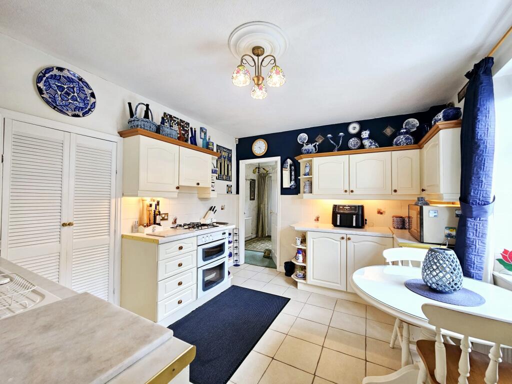 House in York, Osgodby - More