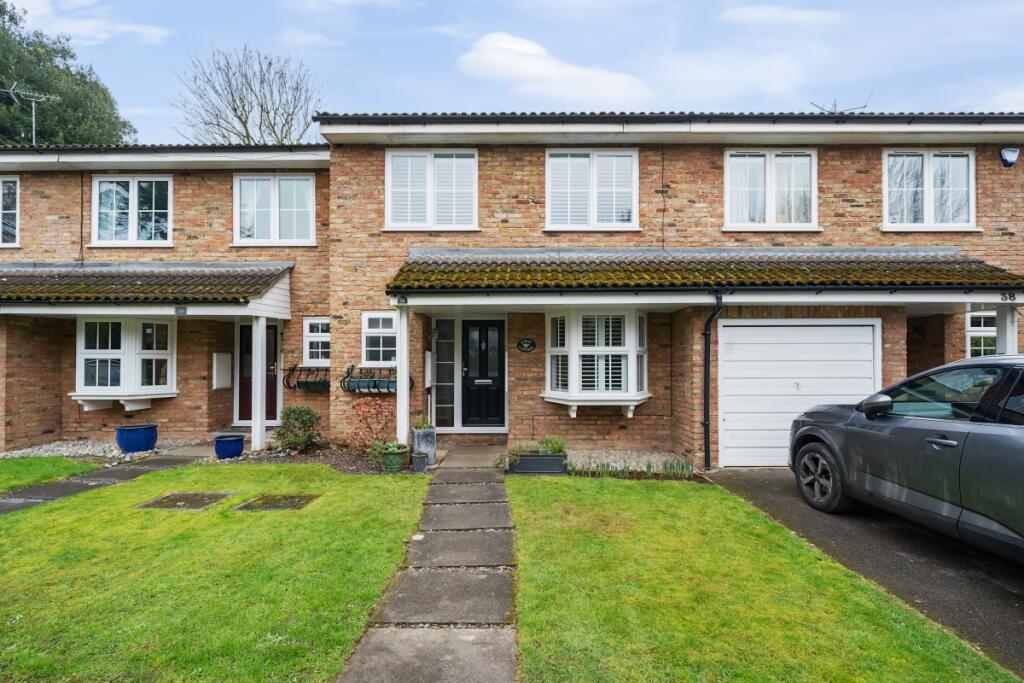 Main image of property: Guards Club Road Maidenhead SL6