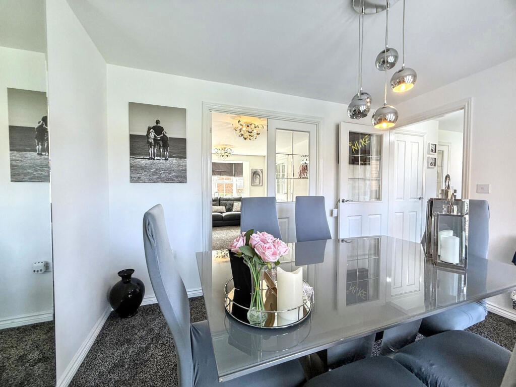 House in Sunderland, Brickgarth Estate, Hetton - More