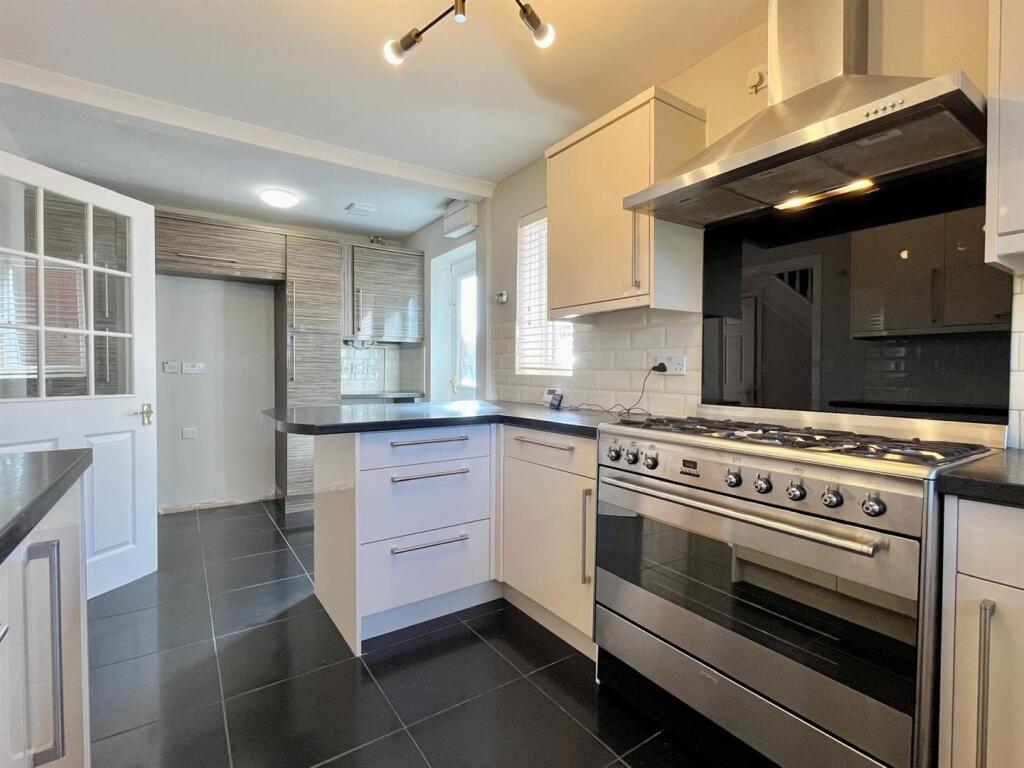 House in Birmingham, Castle Vale - View 3